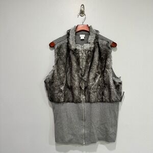 Chico's Zenergy Faux‎ Fur Trim Vest Gray Heather Sweater Size 4 Msrp $129